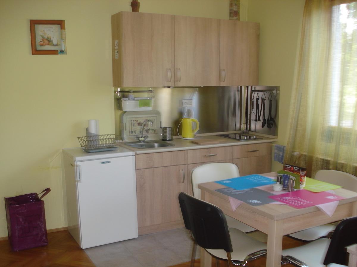 Eszter Apartman 에게르 외부 사진